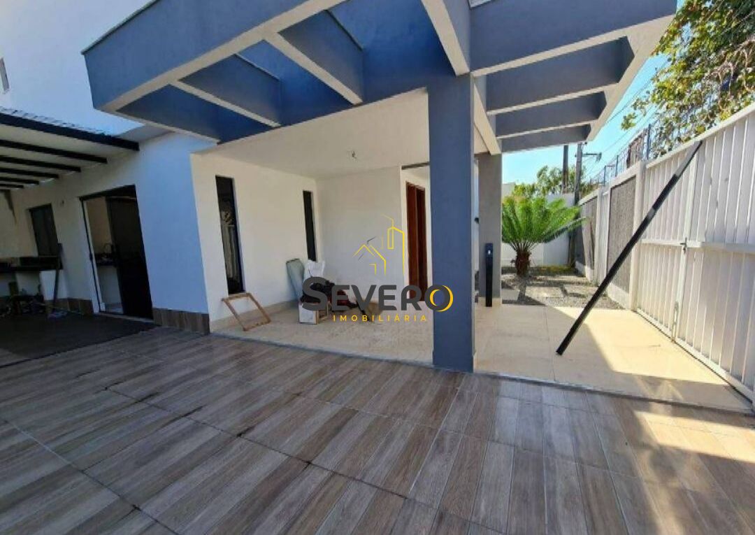 Casa à venda com 4 quartos, 140m² - Foto 4