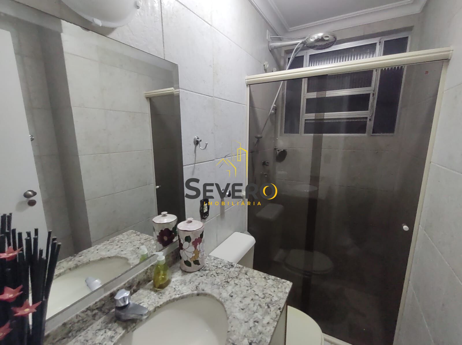 Apartamento à venda com 3 quartos, 140m² - Foto 8