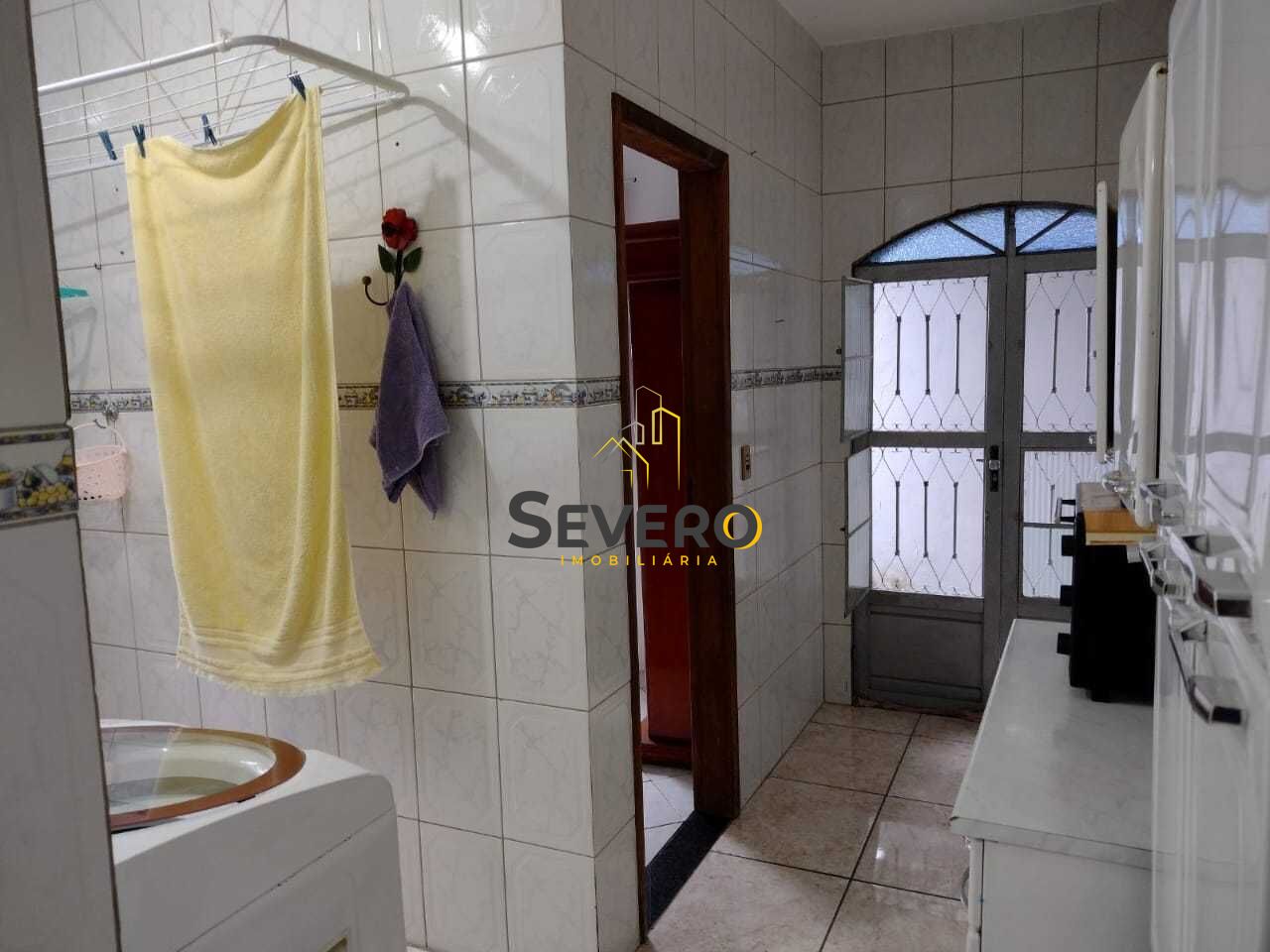 Casa à venda com 3 quartos, 160m² - Foto 5