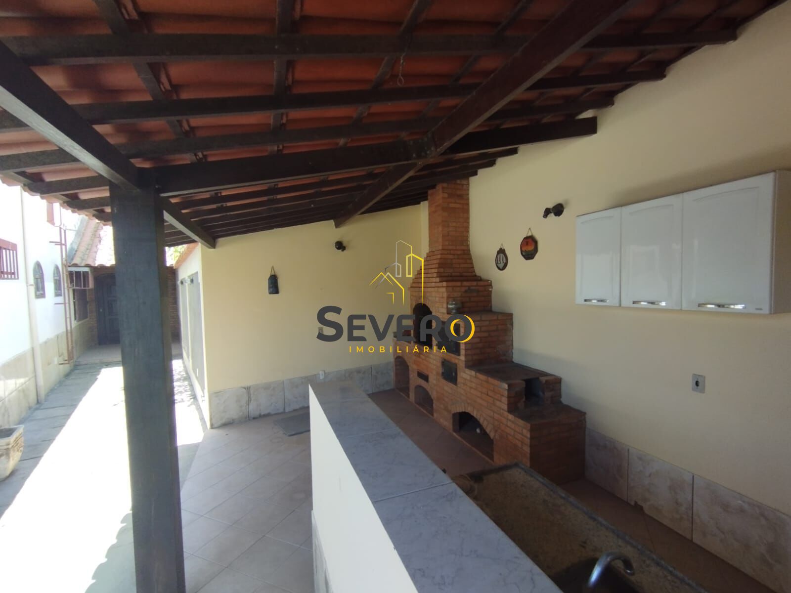 Casa à venda com 3 quartos, 360m² - Foto 25