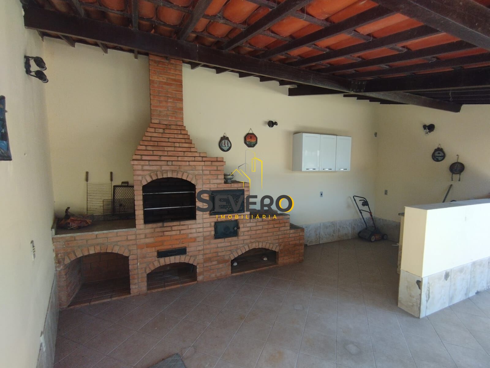 Casa à venda com 3 quartos, 360m² - Foto 26