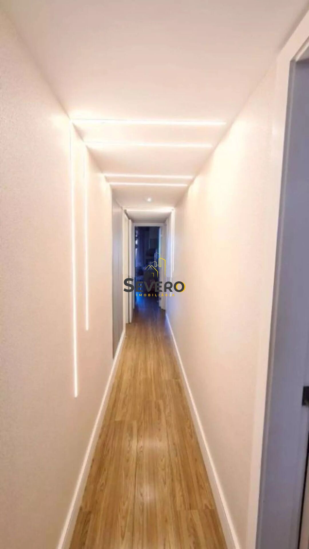 Apartamento à venda com 4 quartos, 250m² - Foto 31