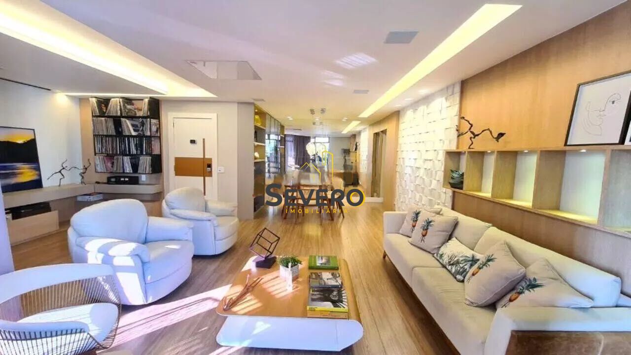 Apartamento à venda com 4 quartos, 250m² - Foto 2