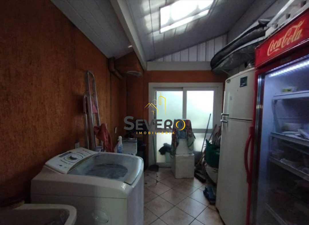 Casa à venda com 3 quartos, 160m² - Foto 14