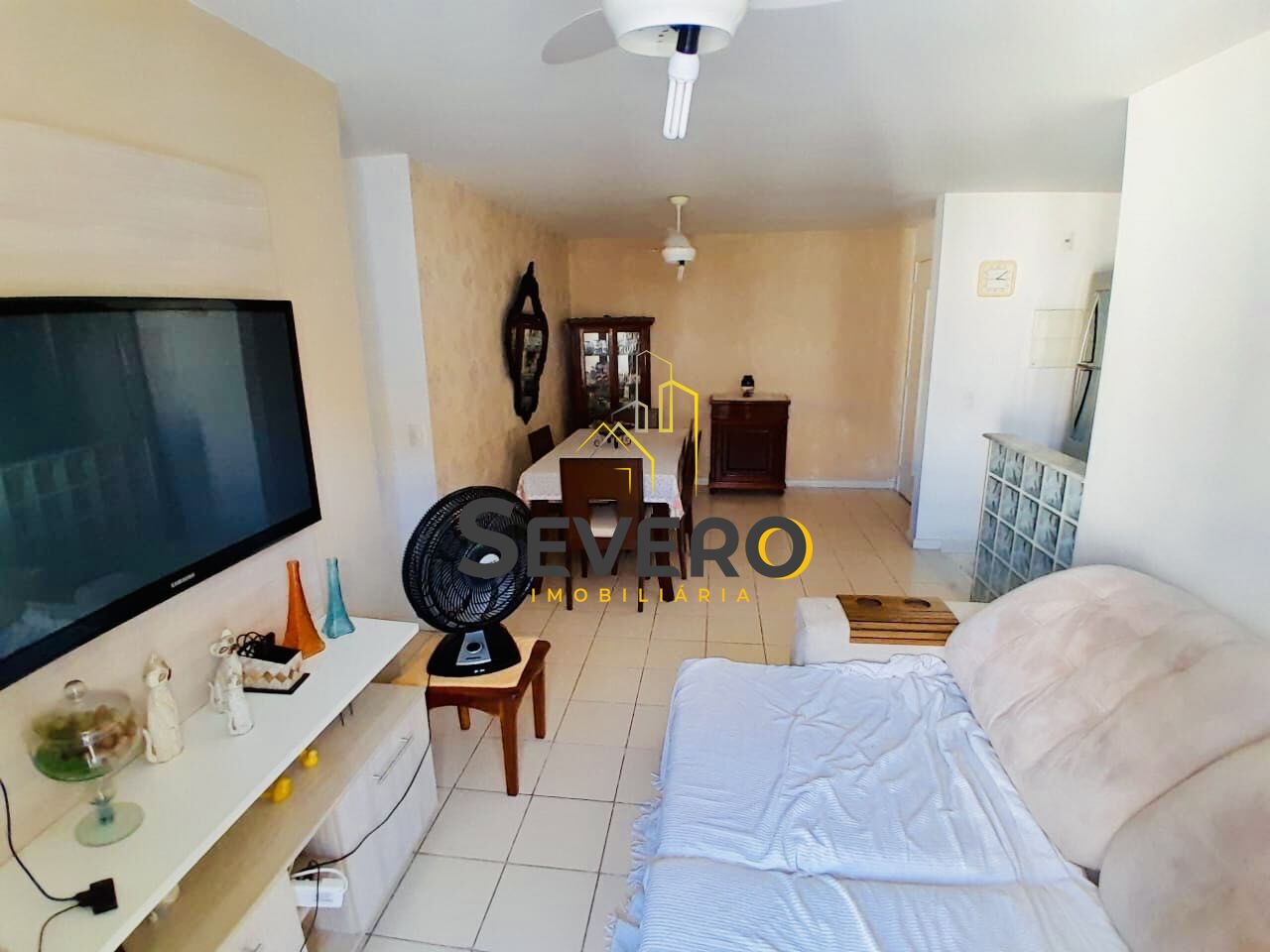 Apartamento à venda com 3 quartos, 75m² - Foto 1