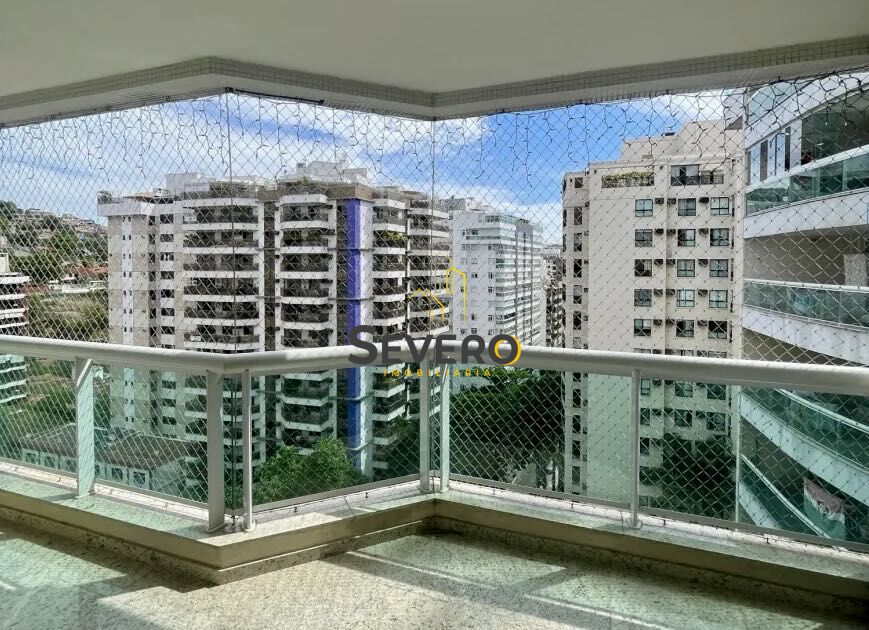 Apartamento à venda com 3 quartos, 115m² - Foto 2