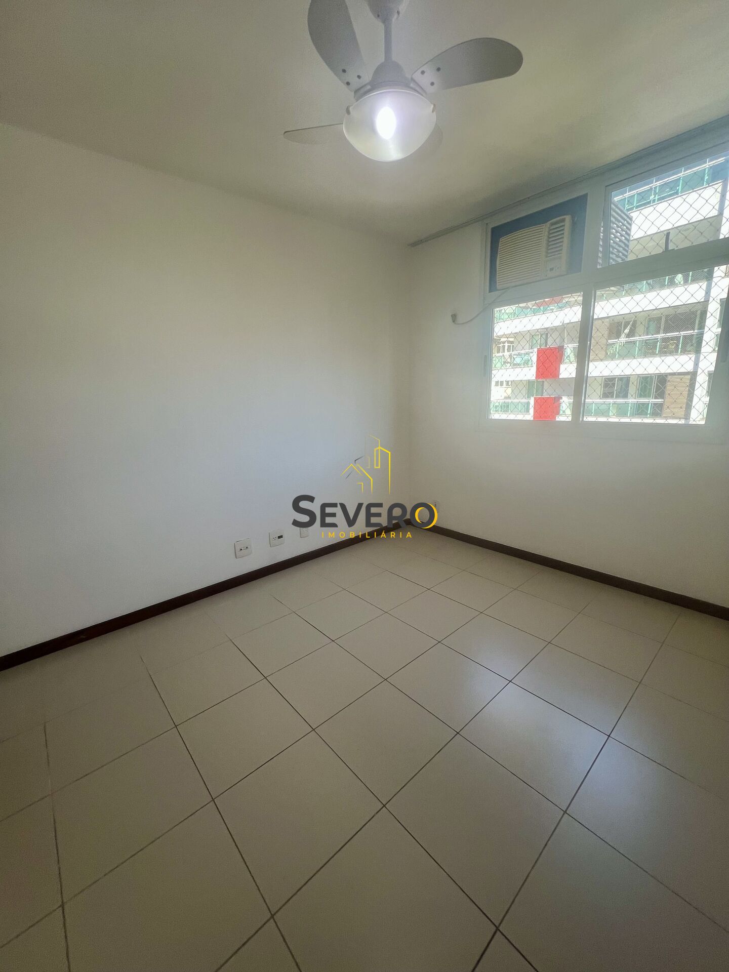 Apartamento à venda com 3 quartos, 115m² - Foto 20