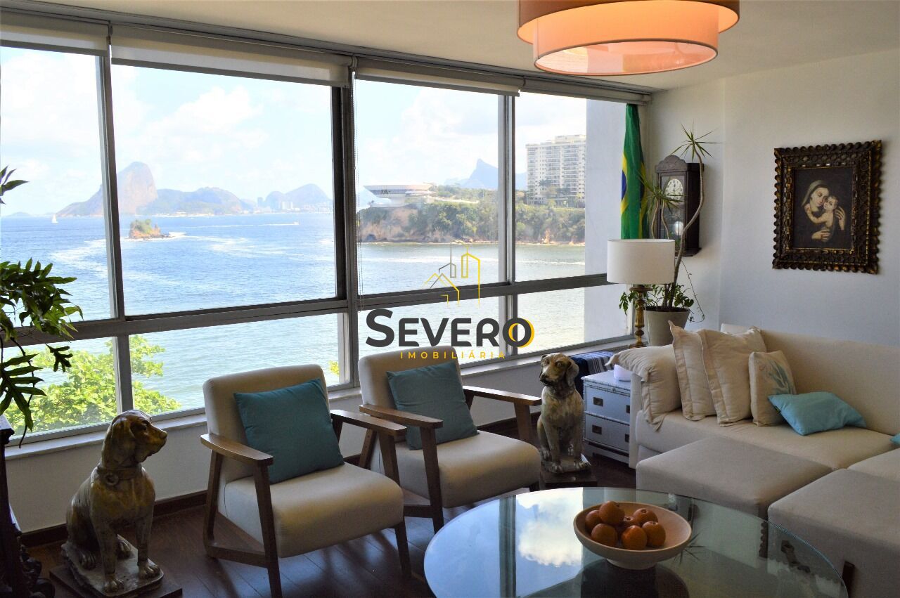 Apartamento à venda com 4 quartos, 180m² - Foto 1