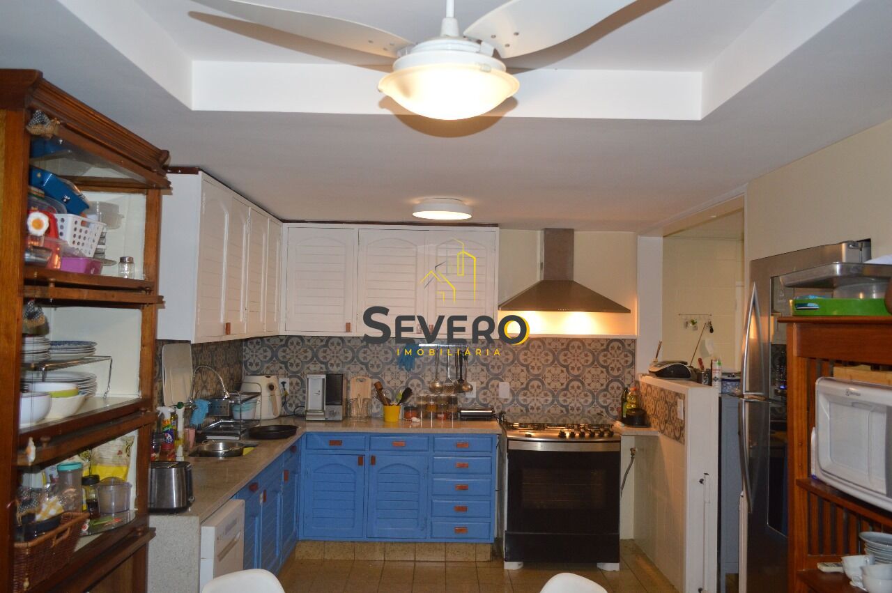 Apartamento à venda com 4 quartos, 180m² - Foto 13