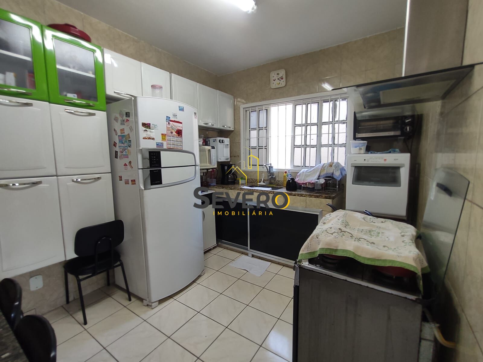 Casa à venda com 3 quartos, 360m² - Foto 5