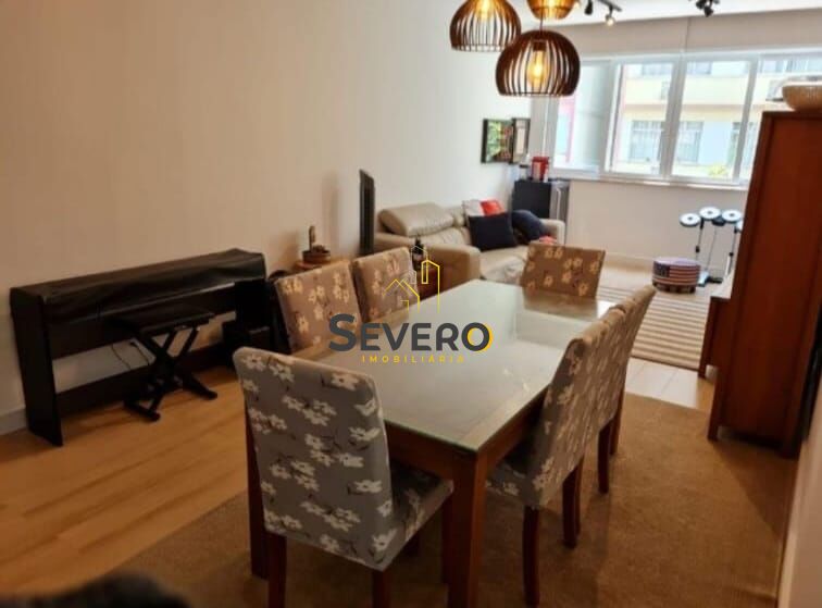 Apartamento à venda com 3 quartos, 140m² - Foto 2