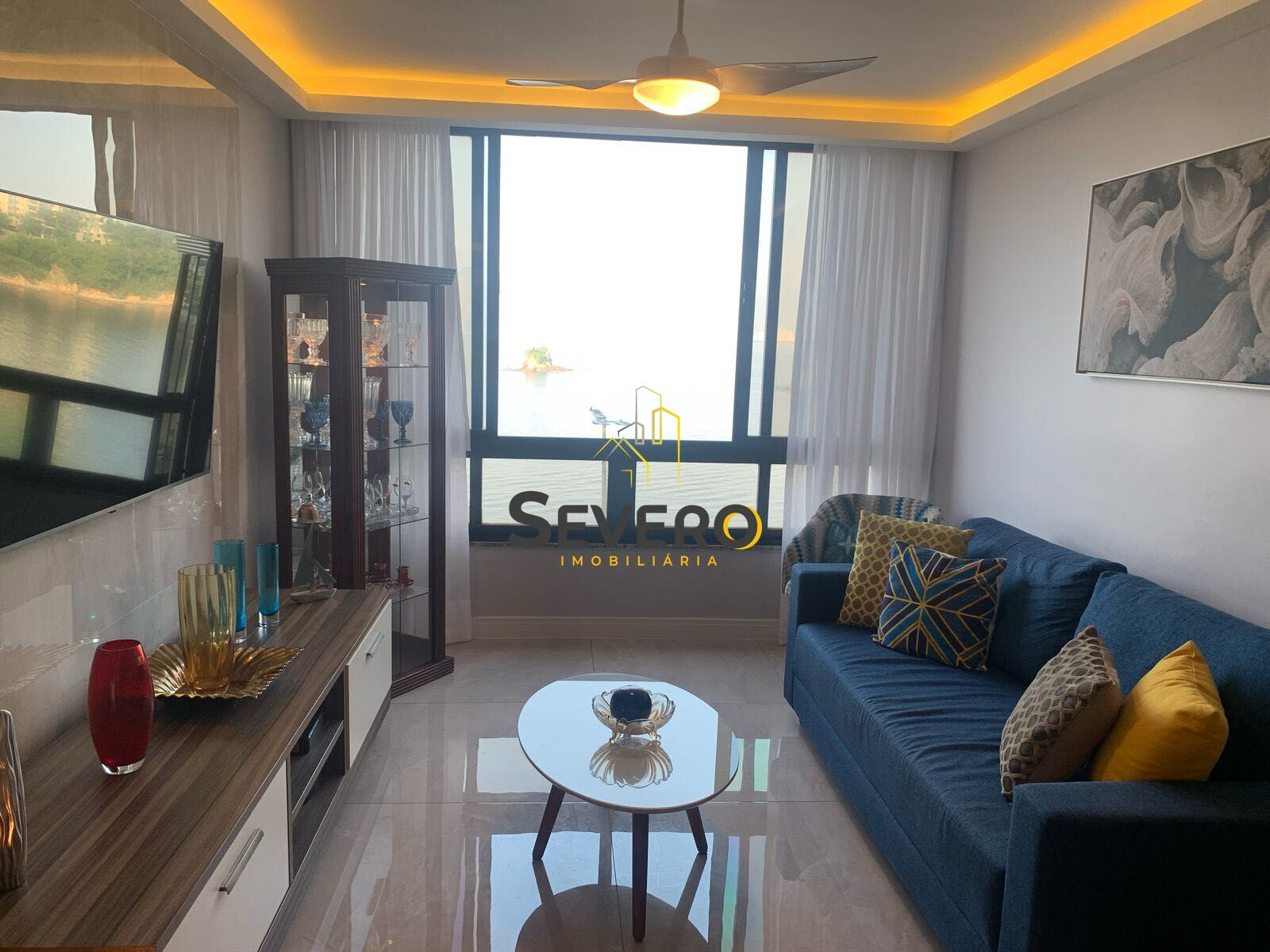 Apartamento à venda com 2 quartos, 105m² - Foto 2