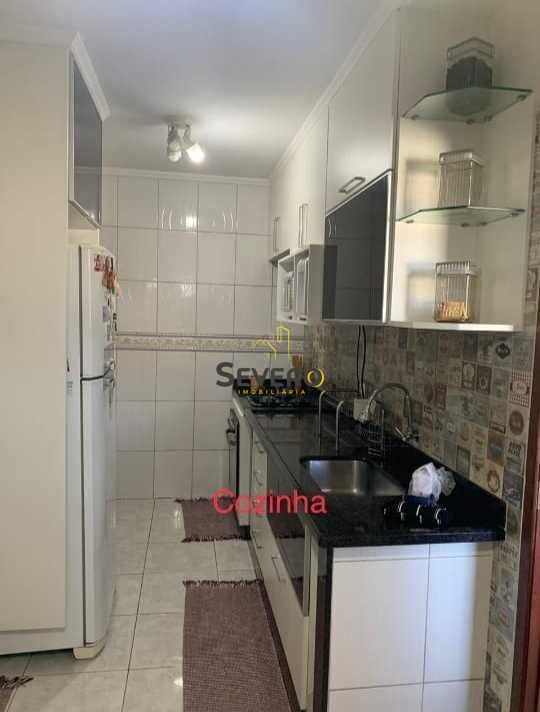 Apartamento à venda com 2 quartos, 70m² - Foto 8