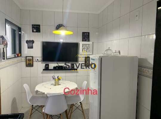 Apartamento à venda com 2 quartos, 70m² - Foto 2