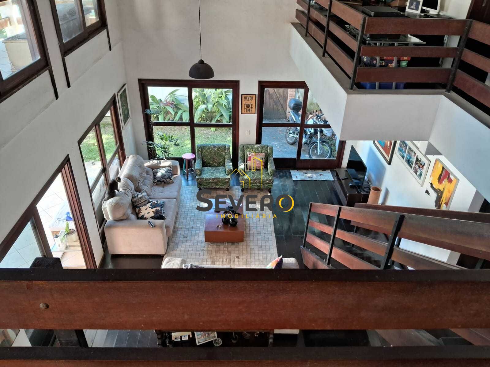 Casa à venda com 3 quartos, 246m² - Foto 7