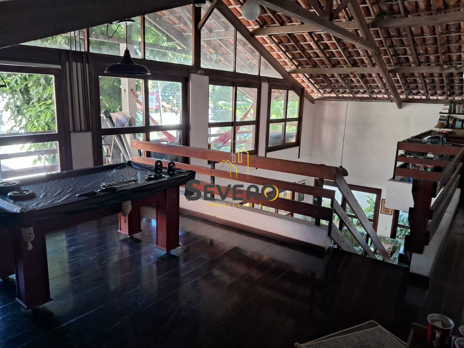 Casa à venda com 3 quartos, 246m² - Foto 8