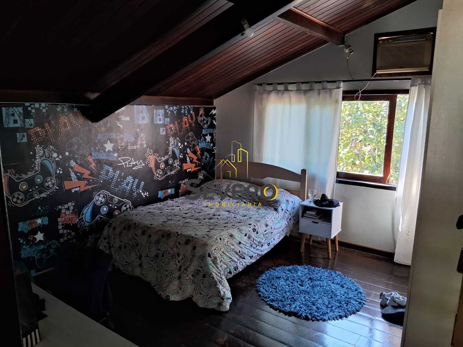 Casa à venda com 3 quartos, 246m² - Foto 12