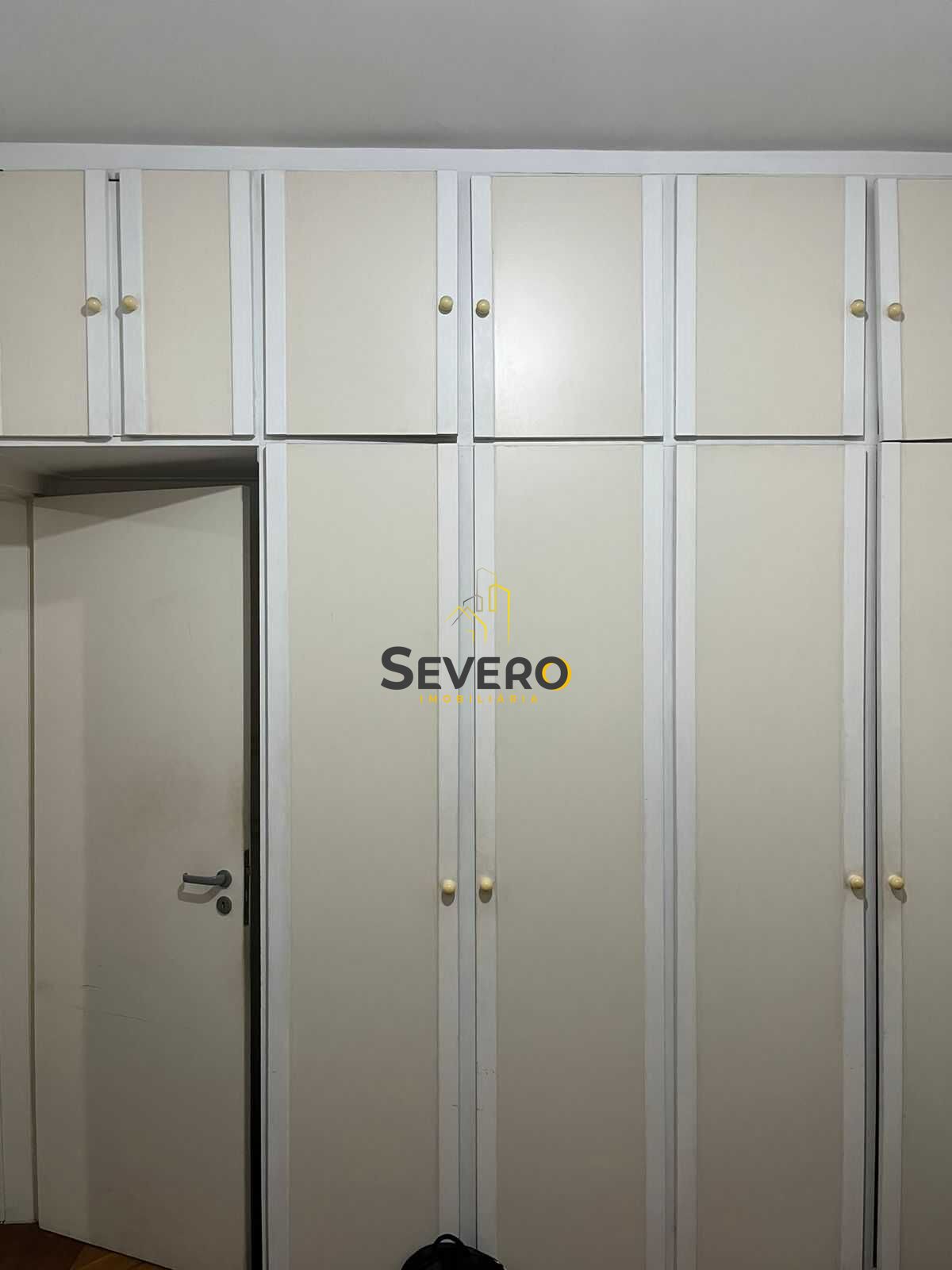 Apartamento à venda com 2 quartos, 75m² - Foto 10