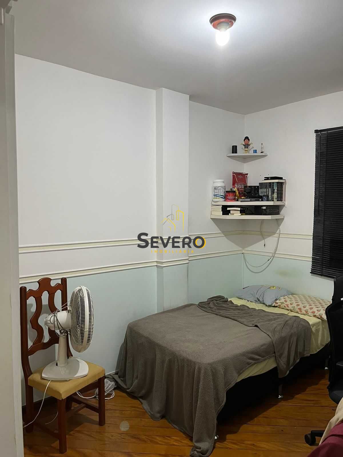 Apartamento à venda com 2 quartos, 75m² - Foto 11