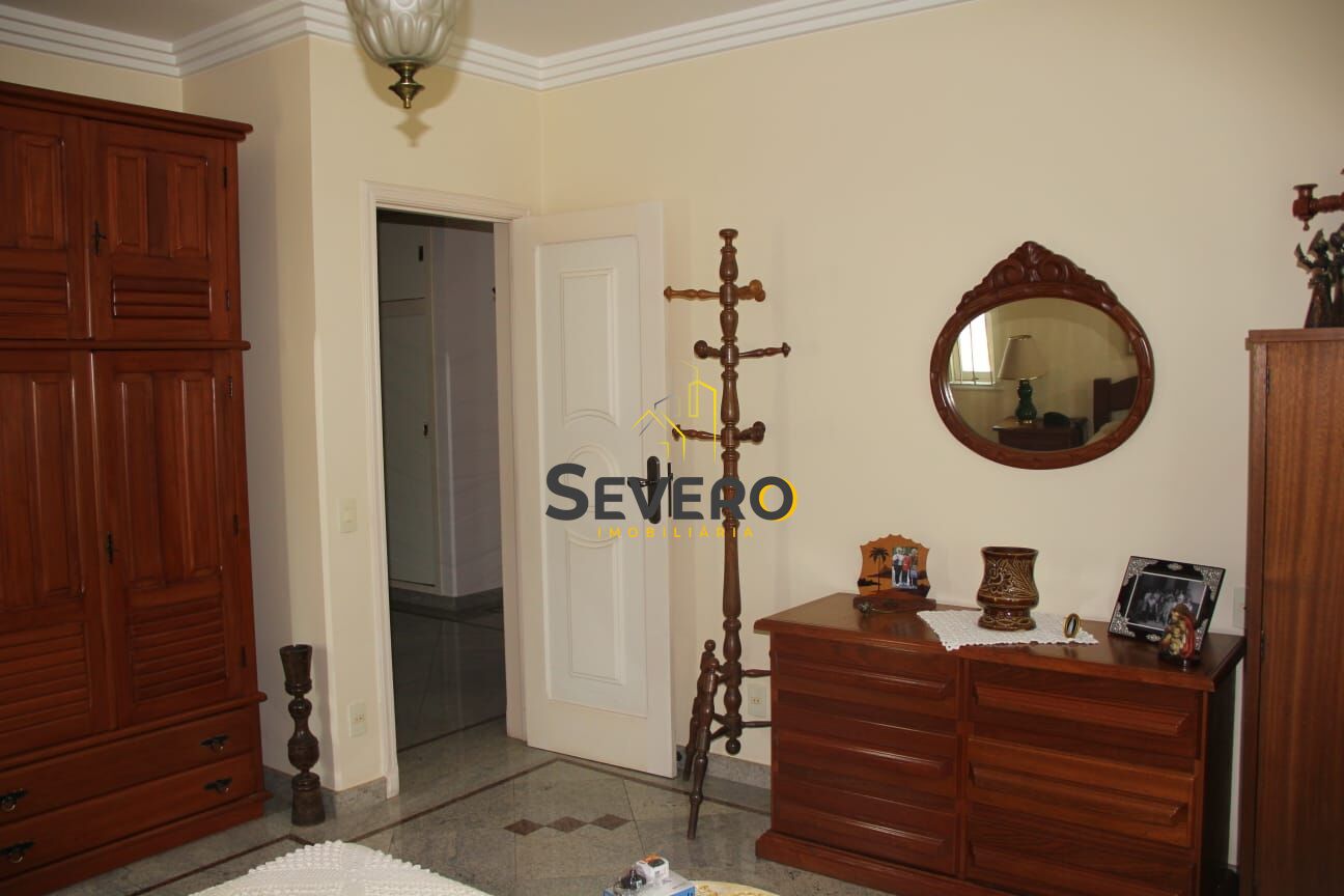 Casa à venda com 5 quartos, 405m² - Foto 27