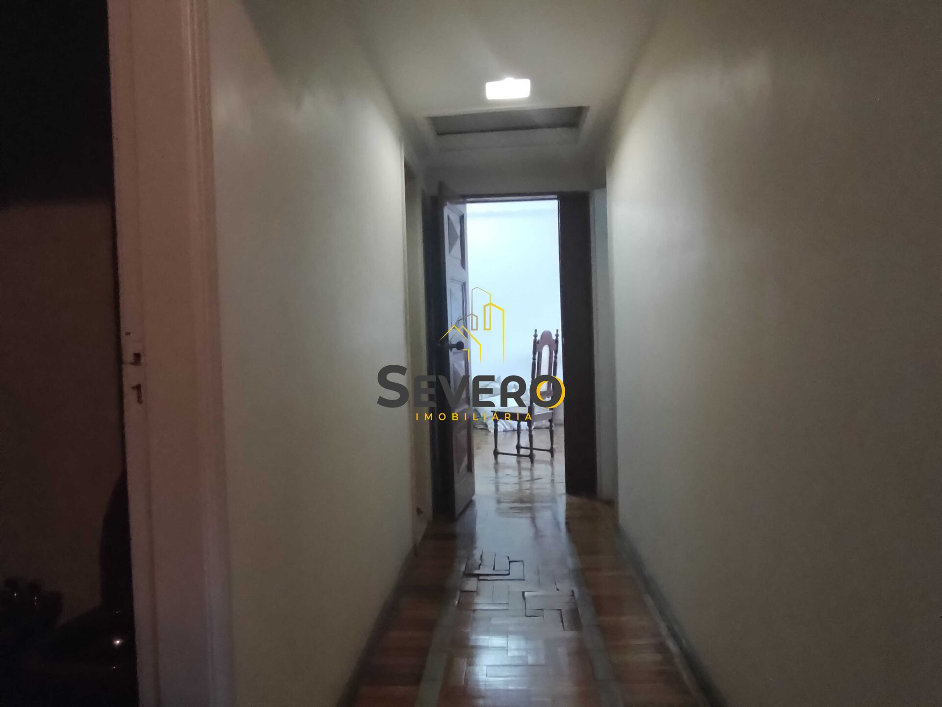 Apartamento à venda com 3 quartos, 190m² - Foto 25