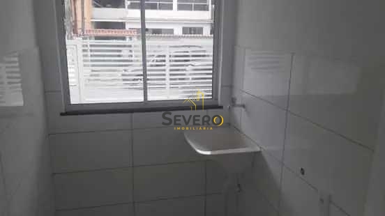 Apartamento à venda com 2 quartos, 45m² - Foto 2