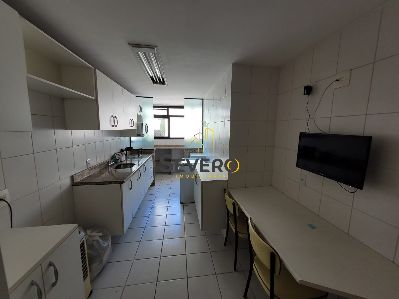 Apartamento à venda com 3 quartos, 120m² - Foto 3