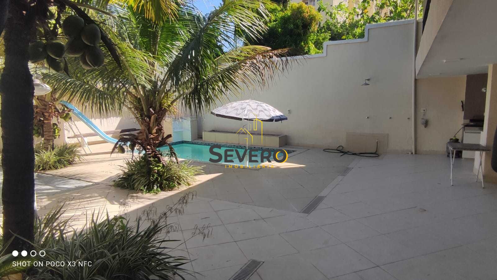 Casa à venda com 5 quartos, 430m² - Foto 14