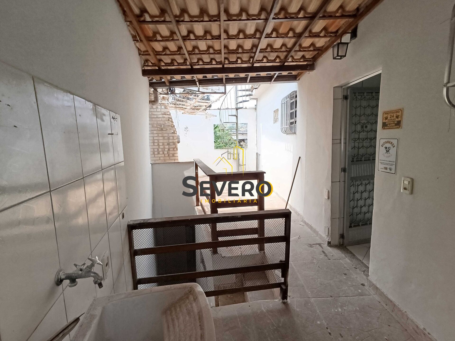 Casa à venda com 2 quartos, 150m² - Foto 12