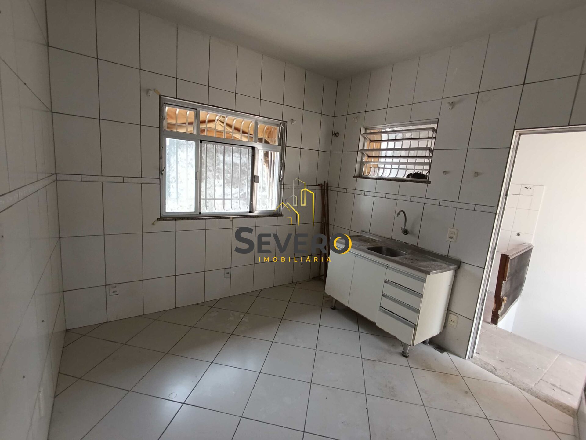 Casa à venda com 2 quartos, 150m² - Foto 13