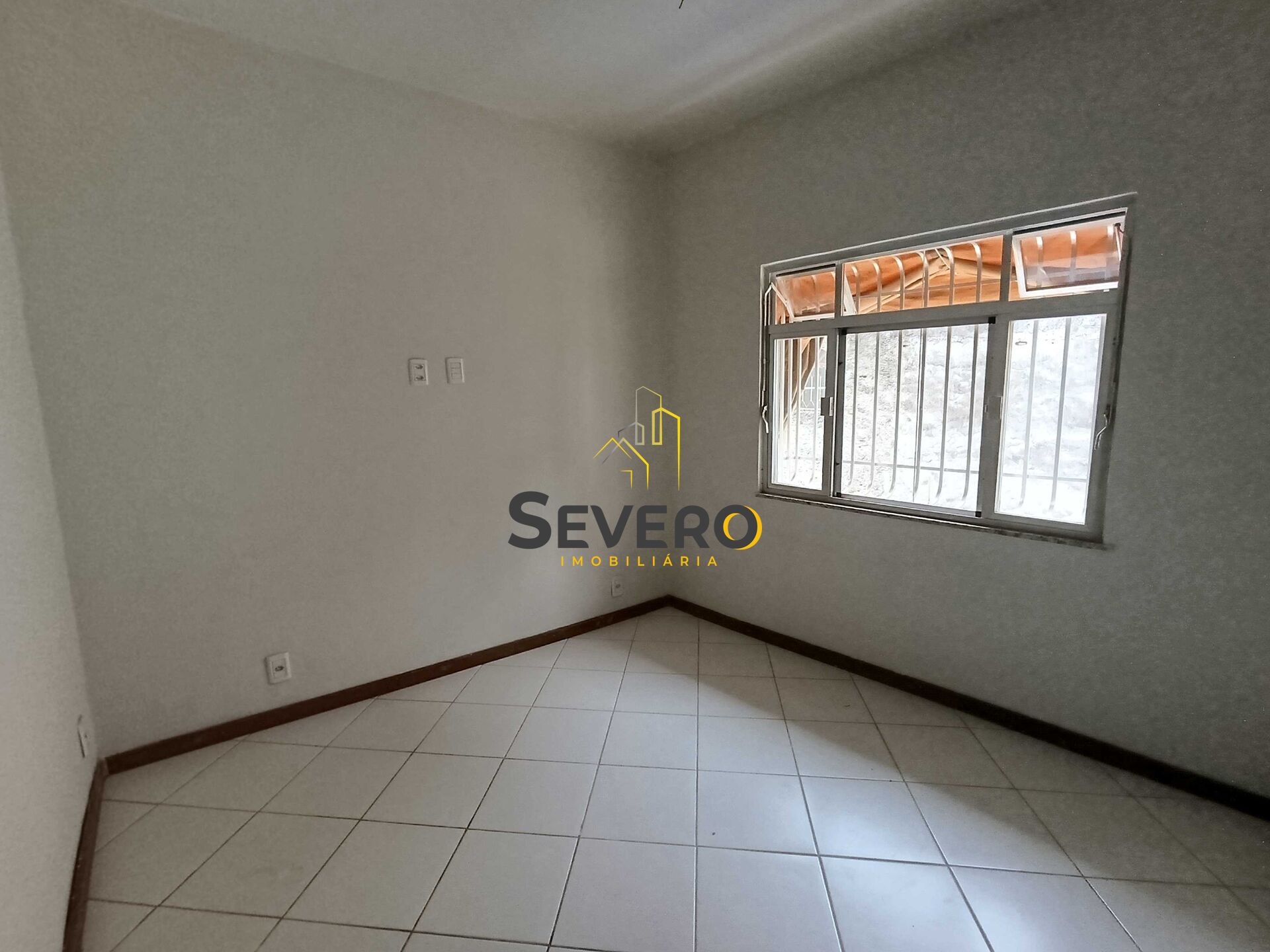 Casa à venda com 2 quartos, 150m² - Foto 15