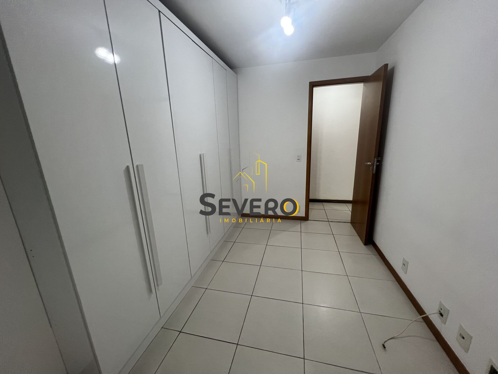 Apartamento à venda com 3 quartos, 110m² - Foto 12