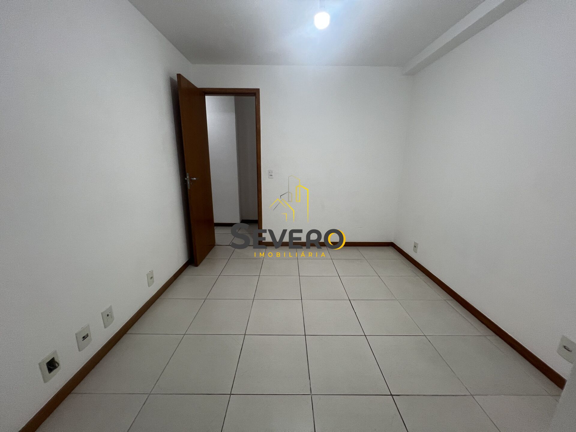 Apartamento à venda com 3 quartos, 110m² - Foto 13