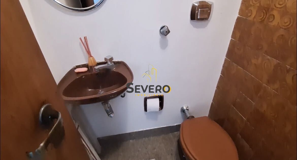 Apartamento à venda com 3 quartos, 180m² - Foto 4