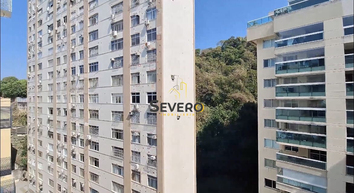 Apartamento à venda com 3 quartos, 180m² - Foto 6