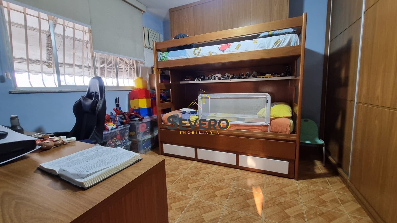 Apartamento à venda com 2 quartos, 80m² - Foto 11