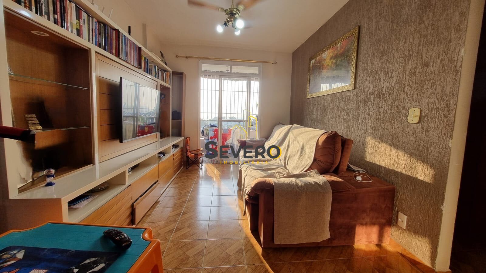 Apartamento à venda com 2 quartos, 80m² - Foto 3