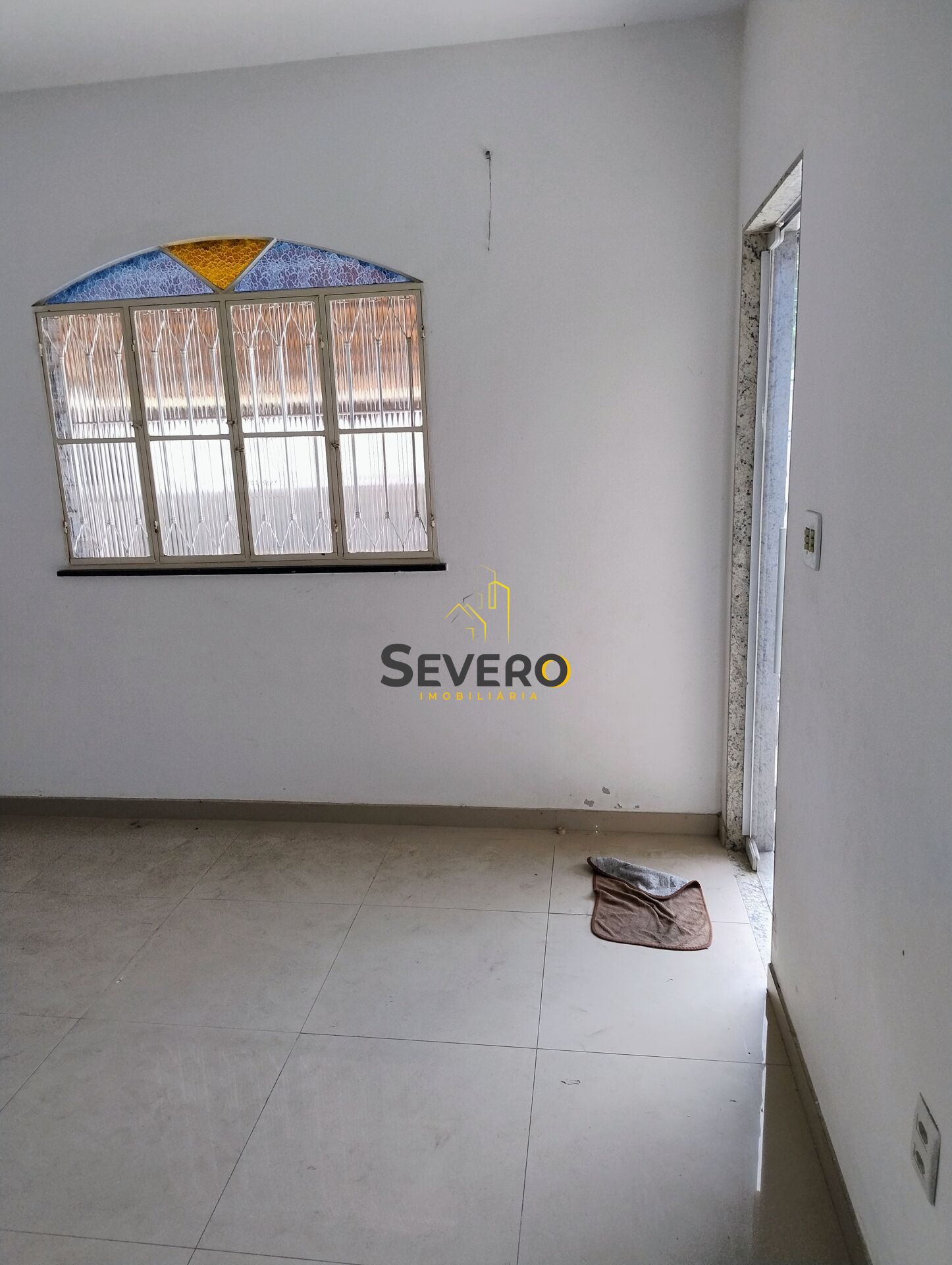 Casa à venda com 3 quartos, 90m² - Foto 6