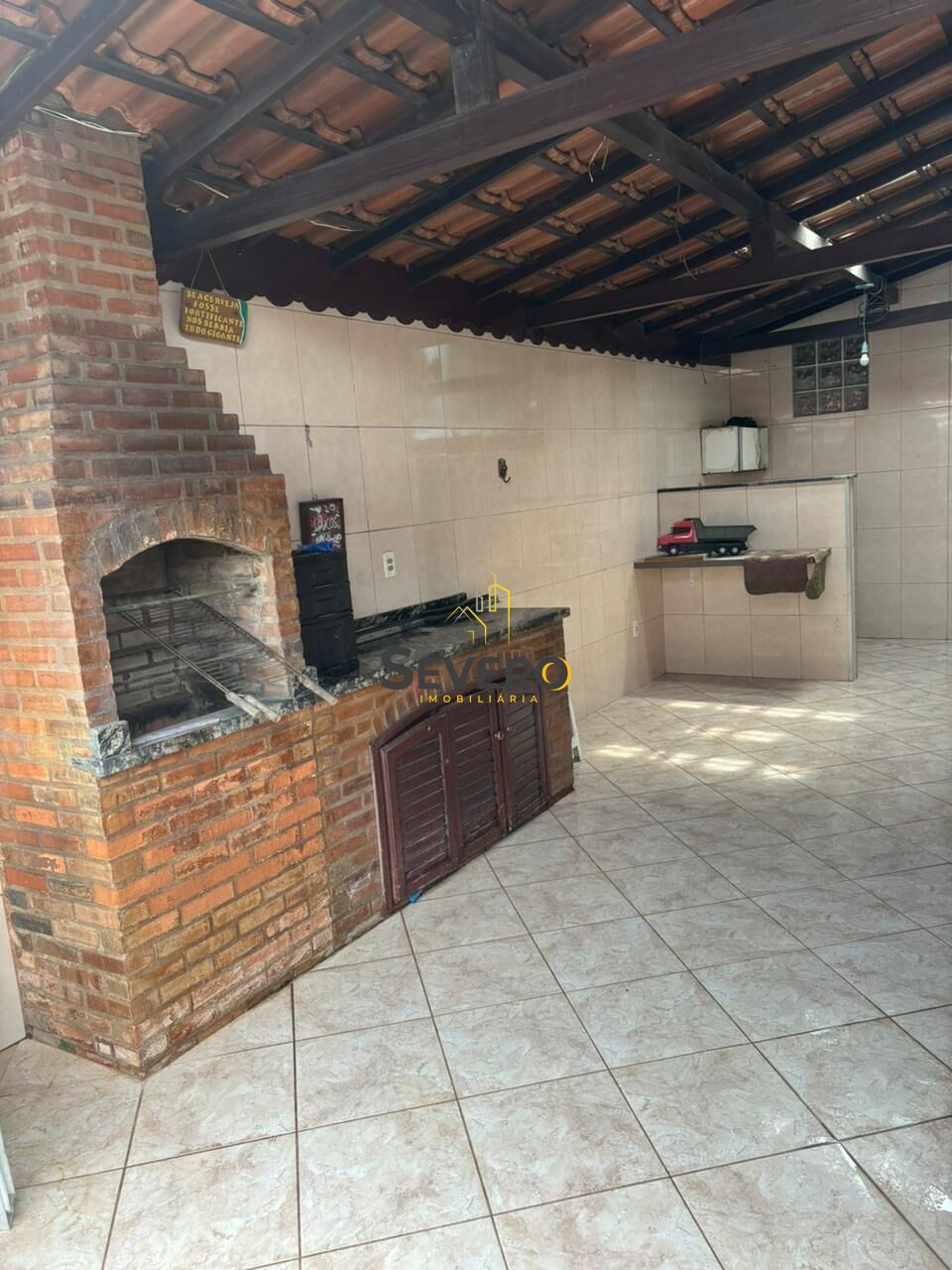 Casa à venda com 3 quartos, 90m² - Foto 19