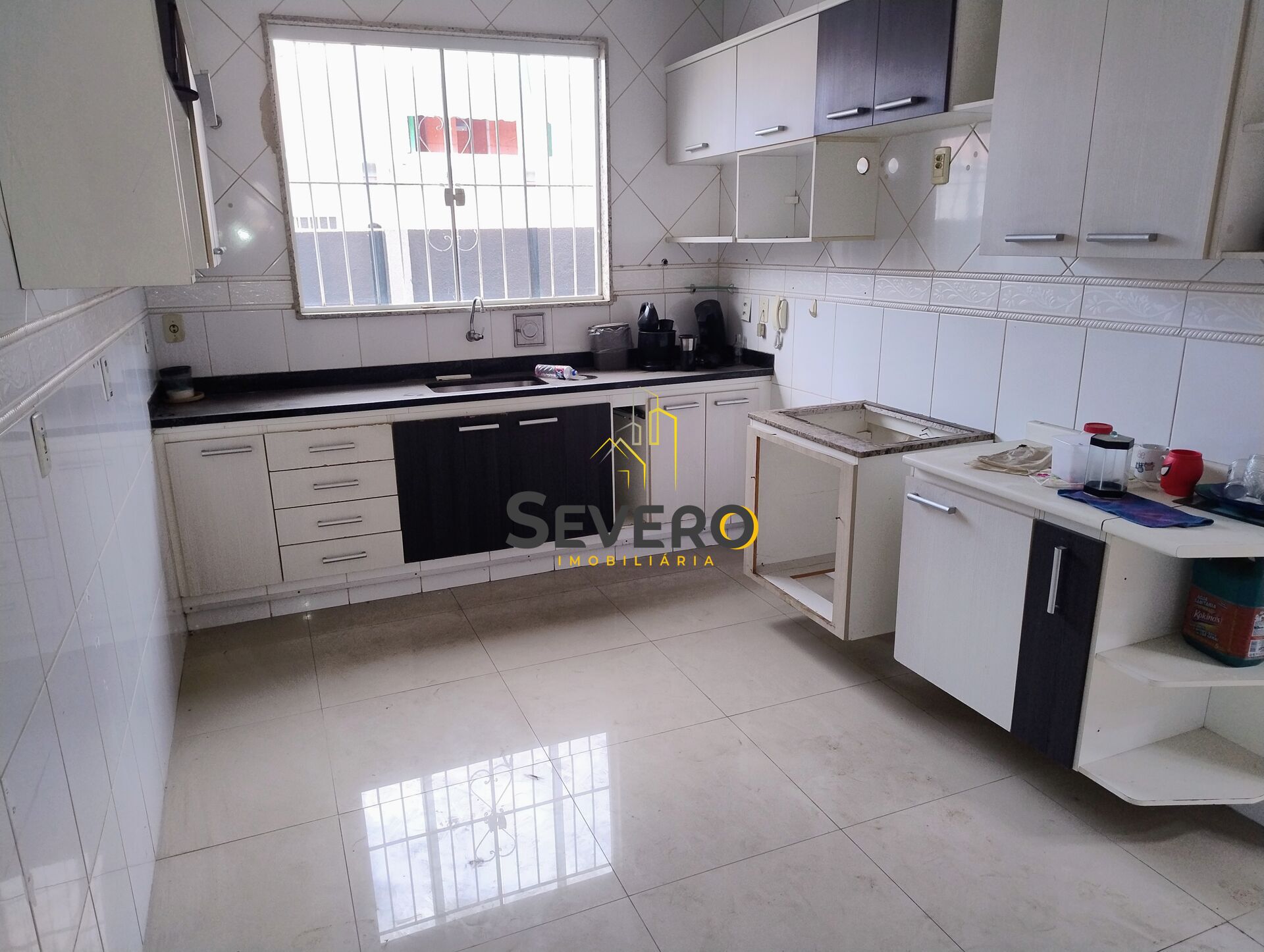 Casa à venda com 3 quartos, 90m² - Foto 17