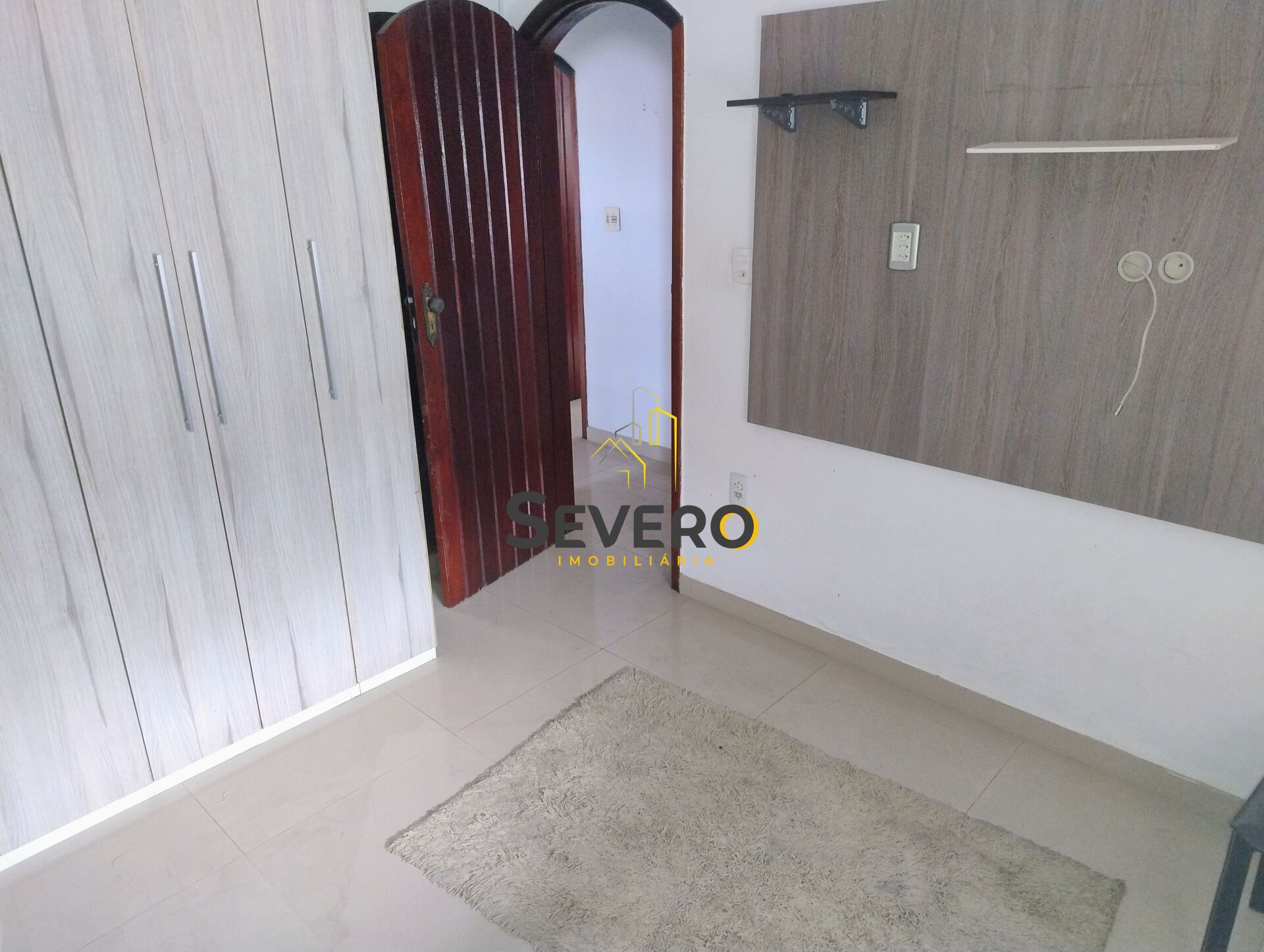 Casa à venda com 3 quartos, 90m² - Foto 10