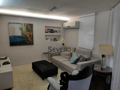 Apartamento à venda com 4 quartos, 150m² - Foto 8