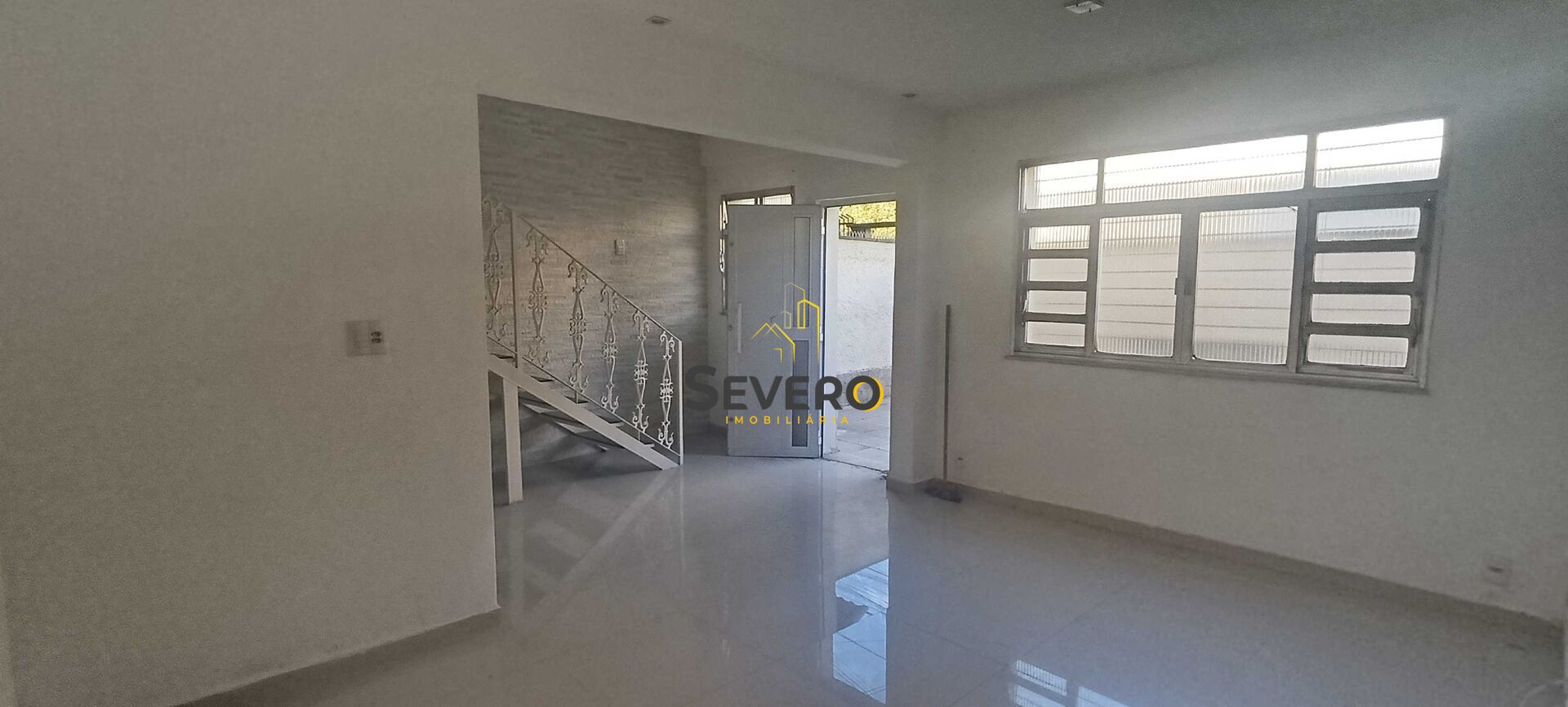 Casa à venda com 3 quartos, 290m² - Foto 6