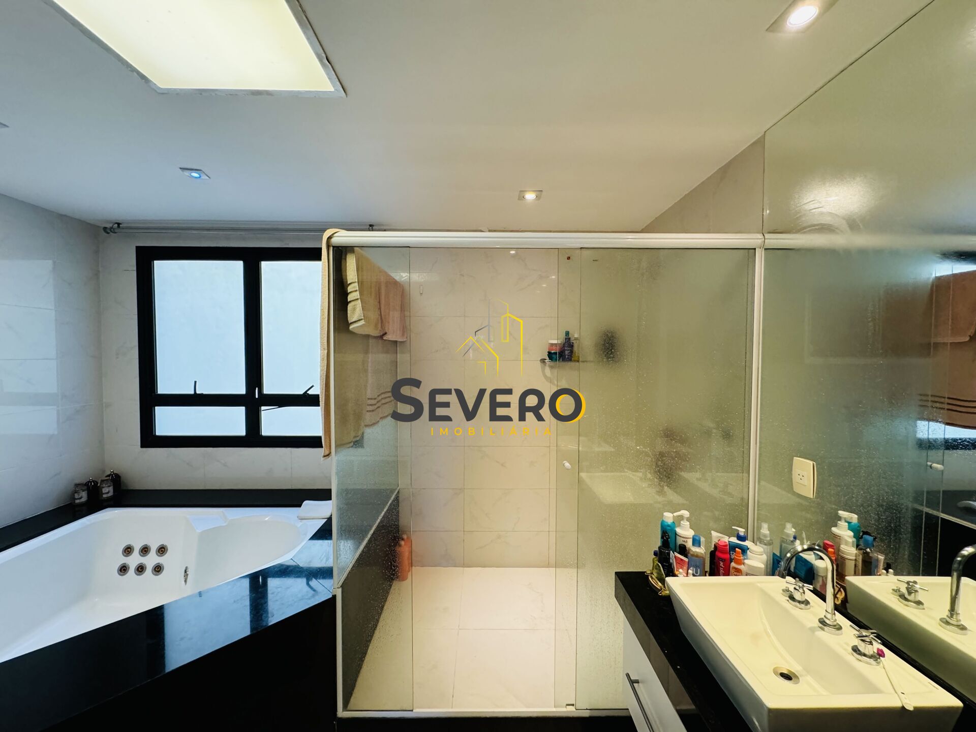 Apartamento à venda com 4 quartos, 326m² - Foto 42