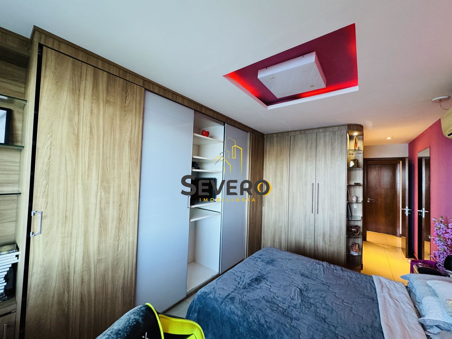 Apartamento à venda com 4 quartos, 326m² - Foto 35