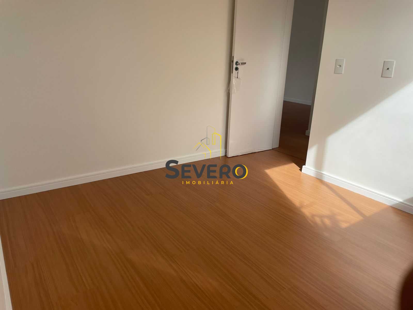 Apartamento à venda com 2 quartos, 45m² - Foto 3