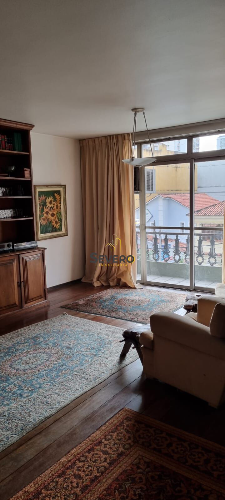 Apartamento à venda com 4 quartos, 180m² - Foto 2