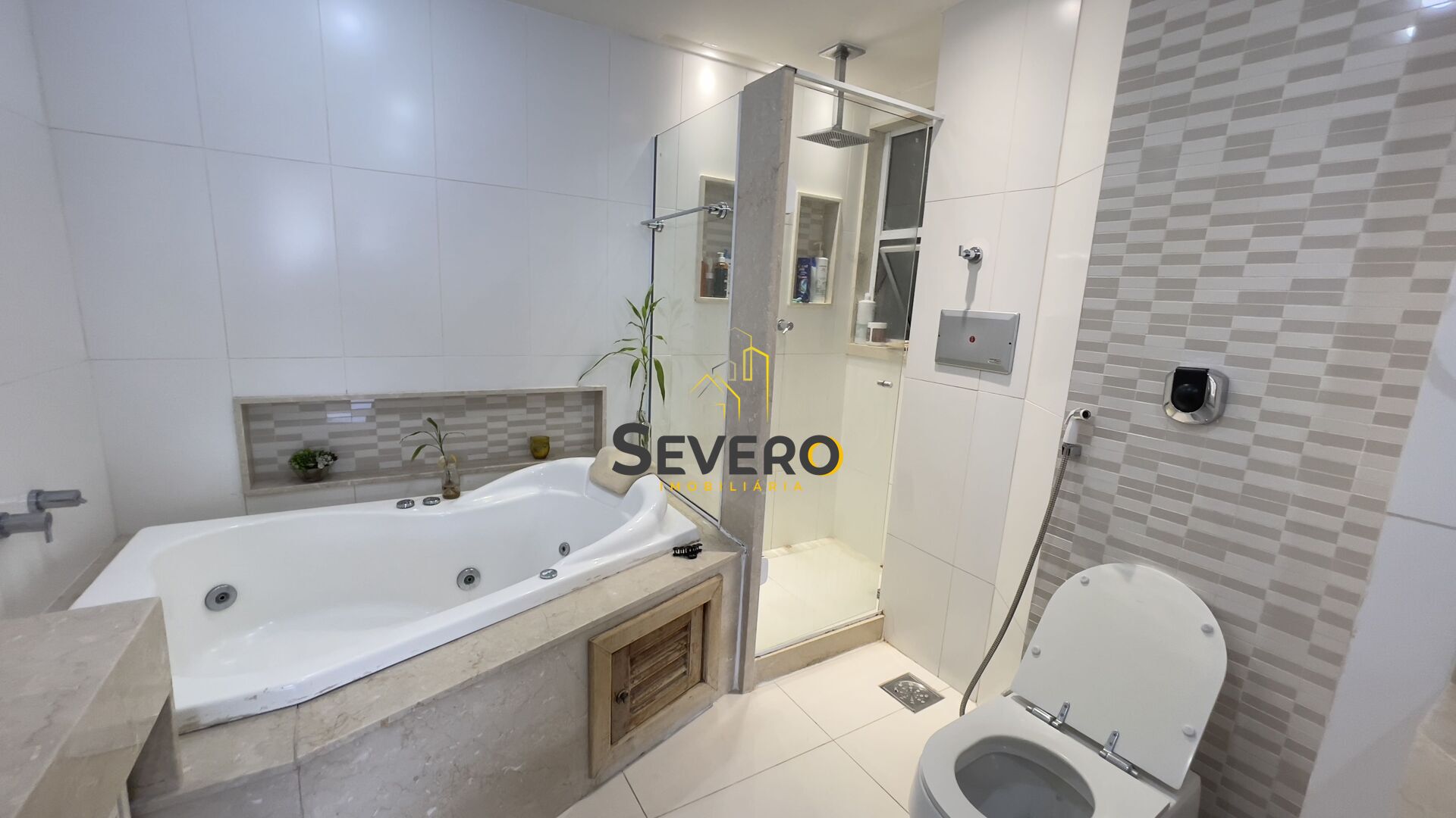 Apartamento à venda com 4 quartos, 229m² - Foto 48