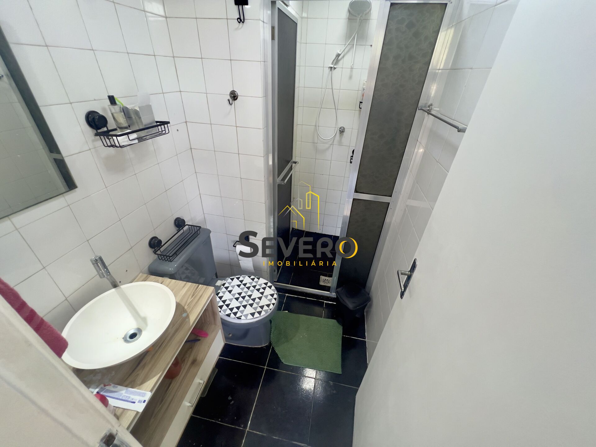 Apartamento à venda com 2 quartos, 60m² - Foto 4