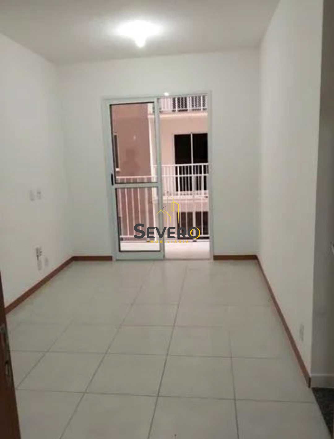 Apartamento à venda com 2 quartos, 55m² - Foto 11